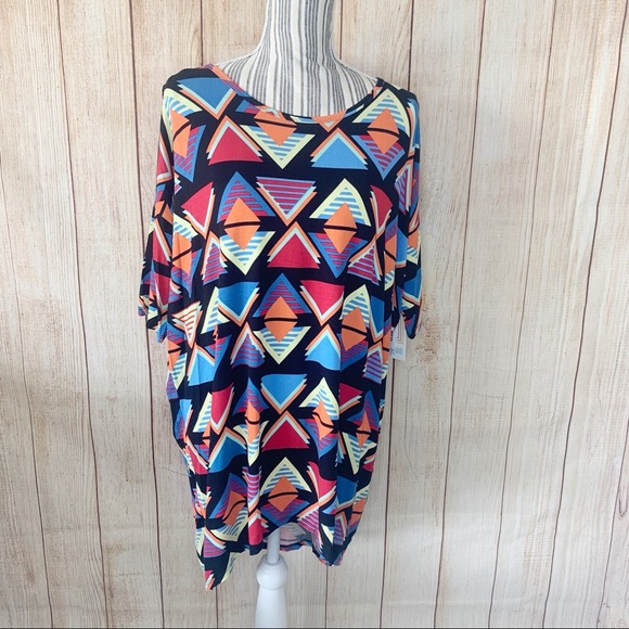 NWT LuLaRoe Small Irma Colorful Triangles - Picture 2 of 9
